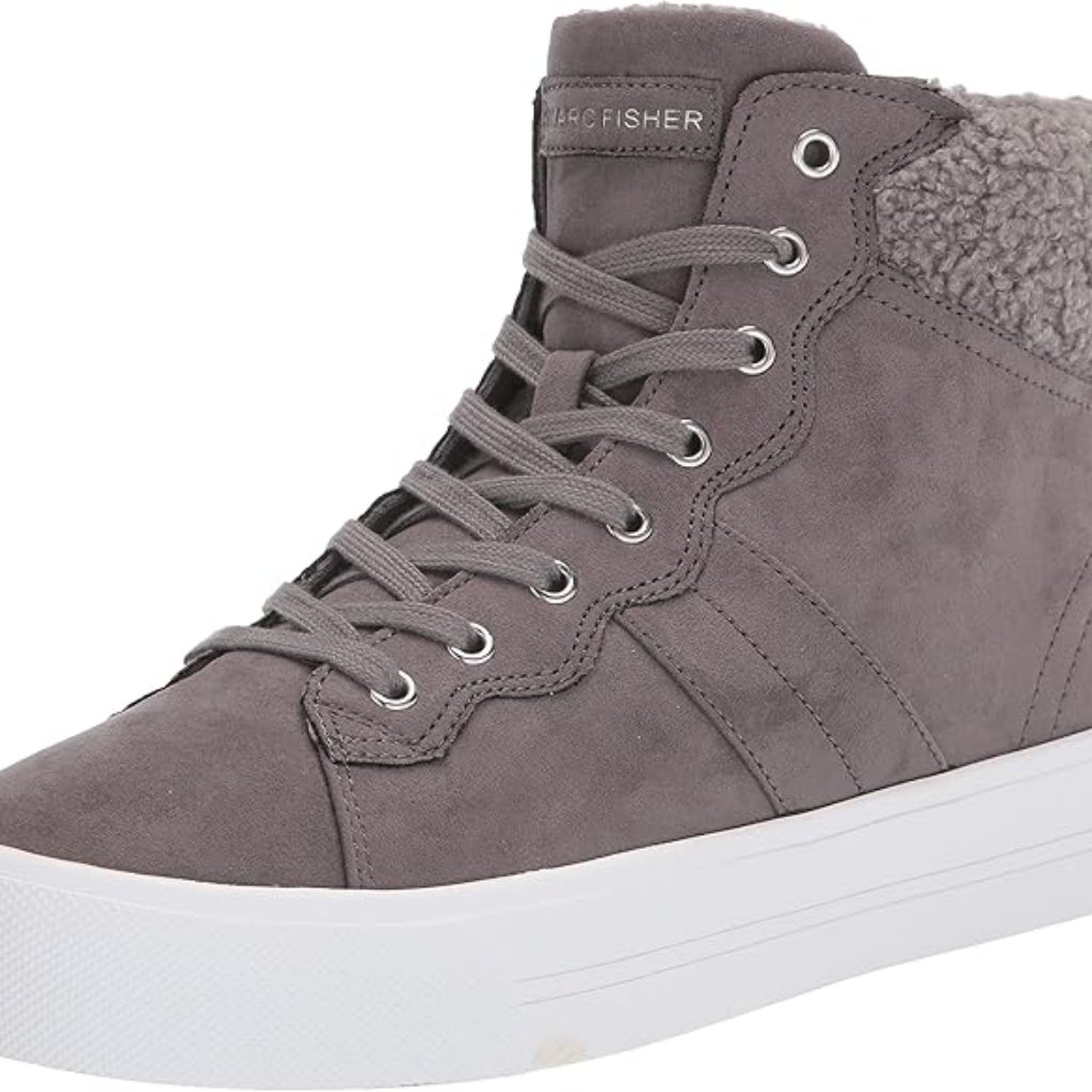 Marc Fisher Women's Dapyr Sneaker, Medium Gray, 5